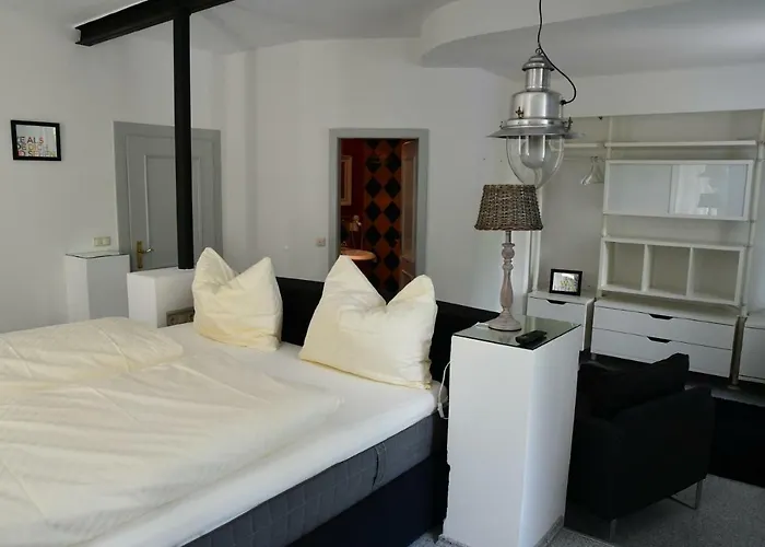 Hotell Berggasthof Waldlust 3*