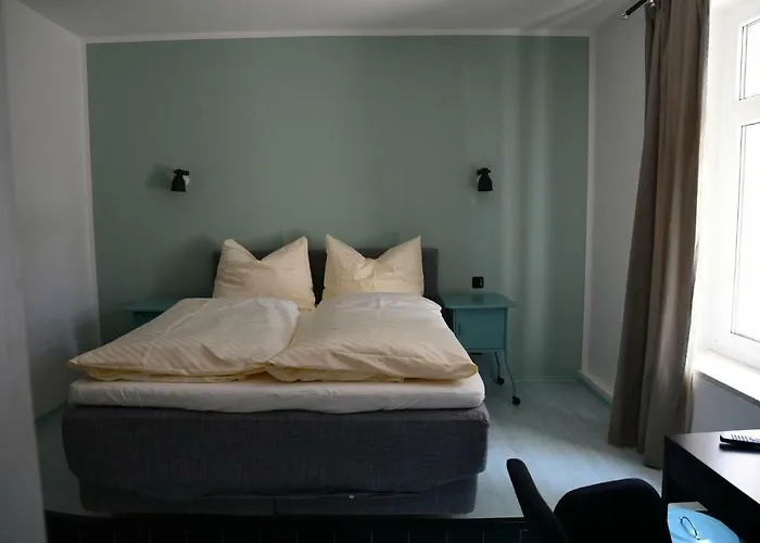 מלון Berggasthof Waldlust 3*